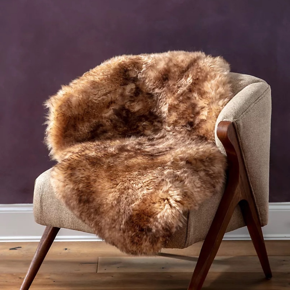 Overland Sheepskin Rug